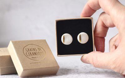 Puces d'oreilles, boucles d'oreilles porcelaine émaillée et plaqué or, fines et délicates